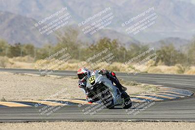 media/Dec-04-2025-Racers Edge (Thu) [[5ebc9f124d]]/3-B Group/1-Session 1 (Turn 7)/